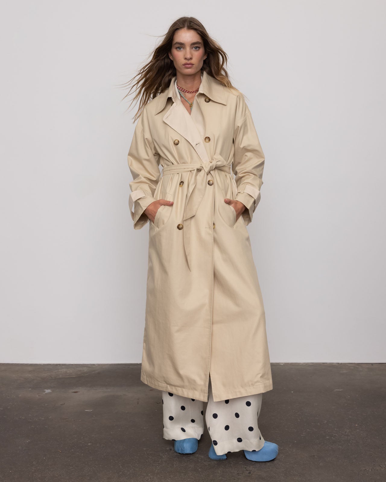 DANIEL TRENCH COAT IN SAND – SUMMERYCOPENHAGEN