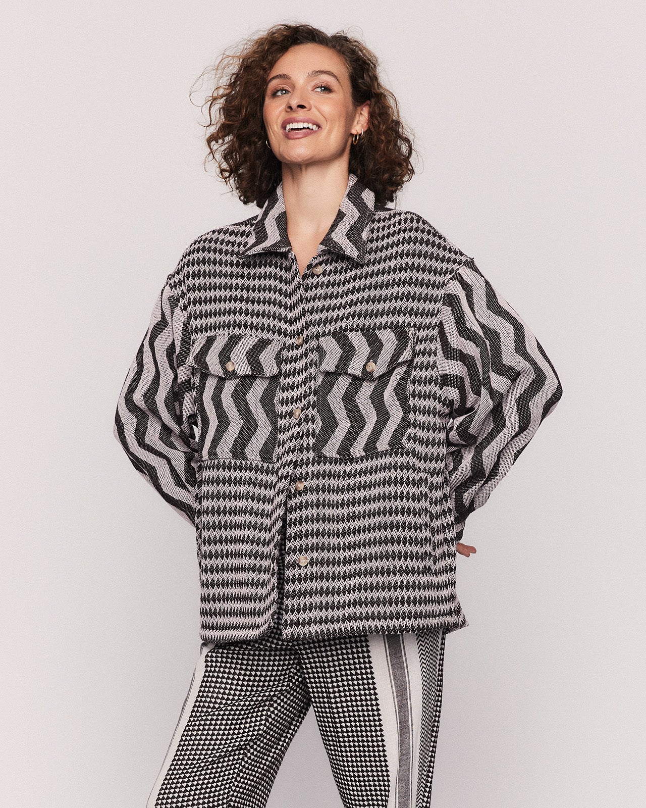 HANNAH JACKET IN SMOKE