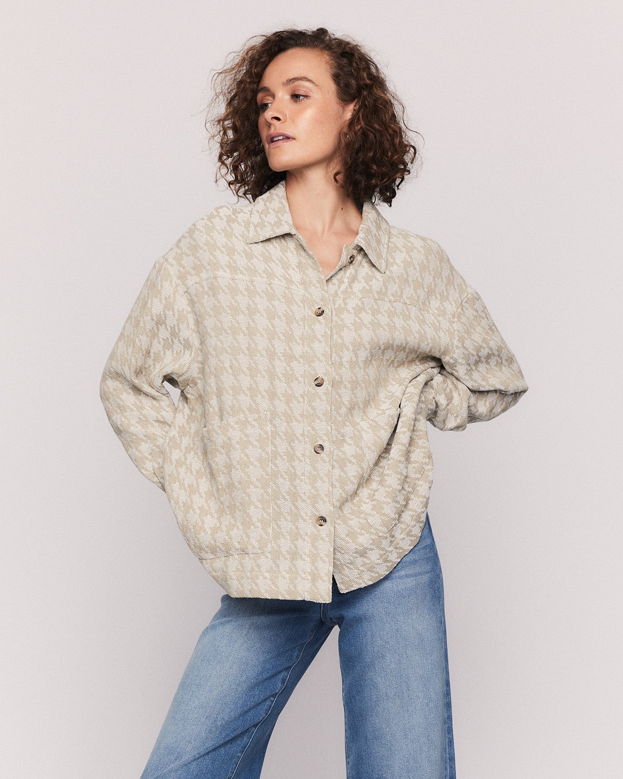 ESME SHIRT IN BEIGE