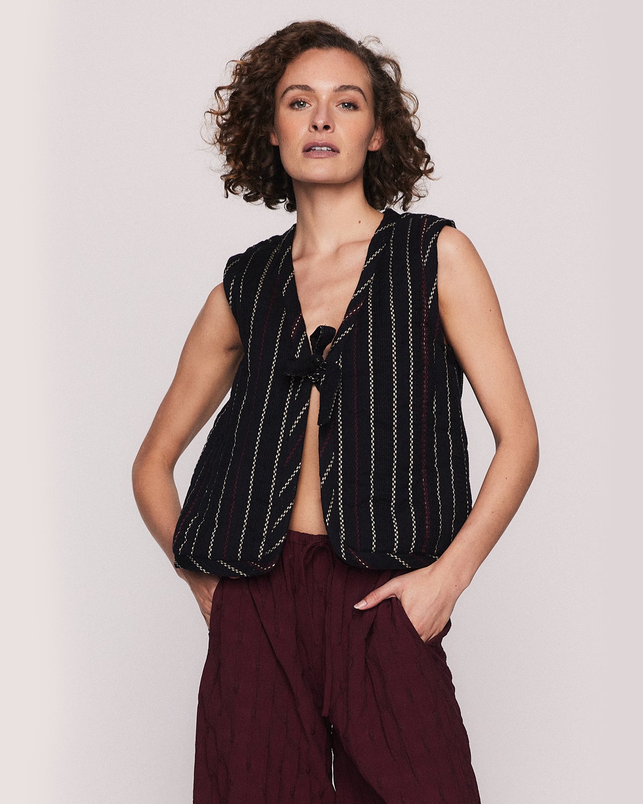 ELAINE QUILTED VEST IN BLACK