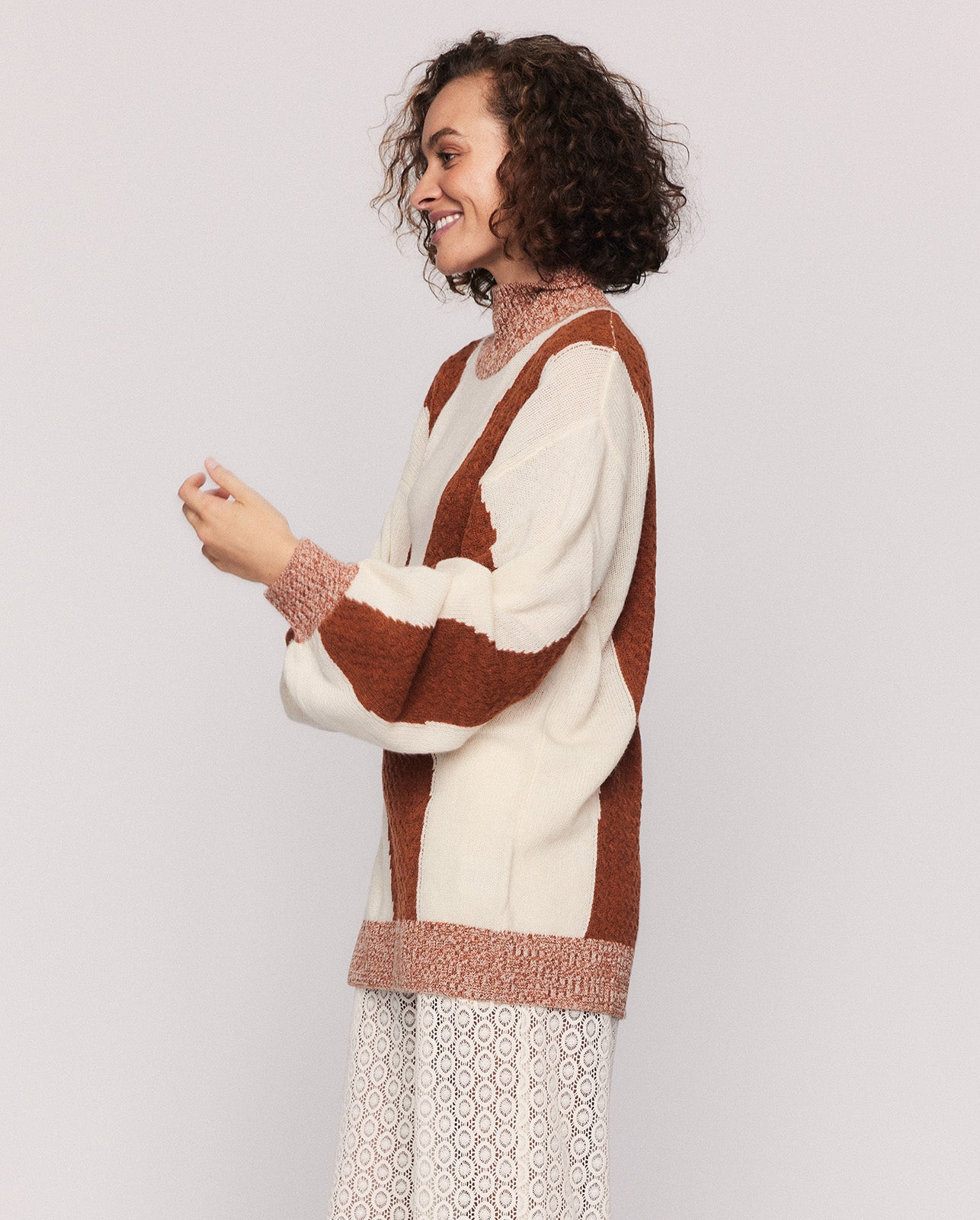 RUST JADA SWEATER
