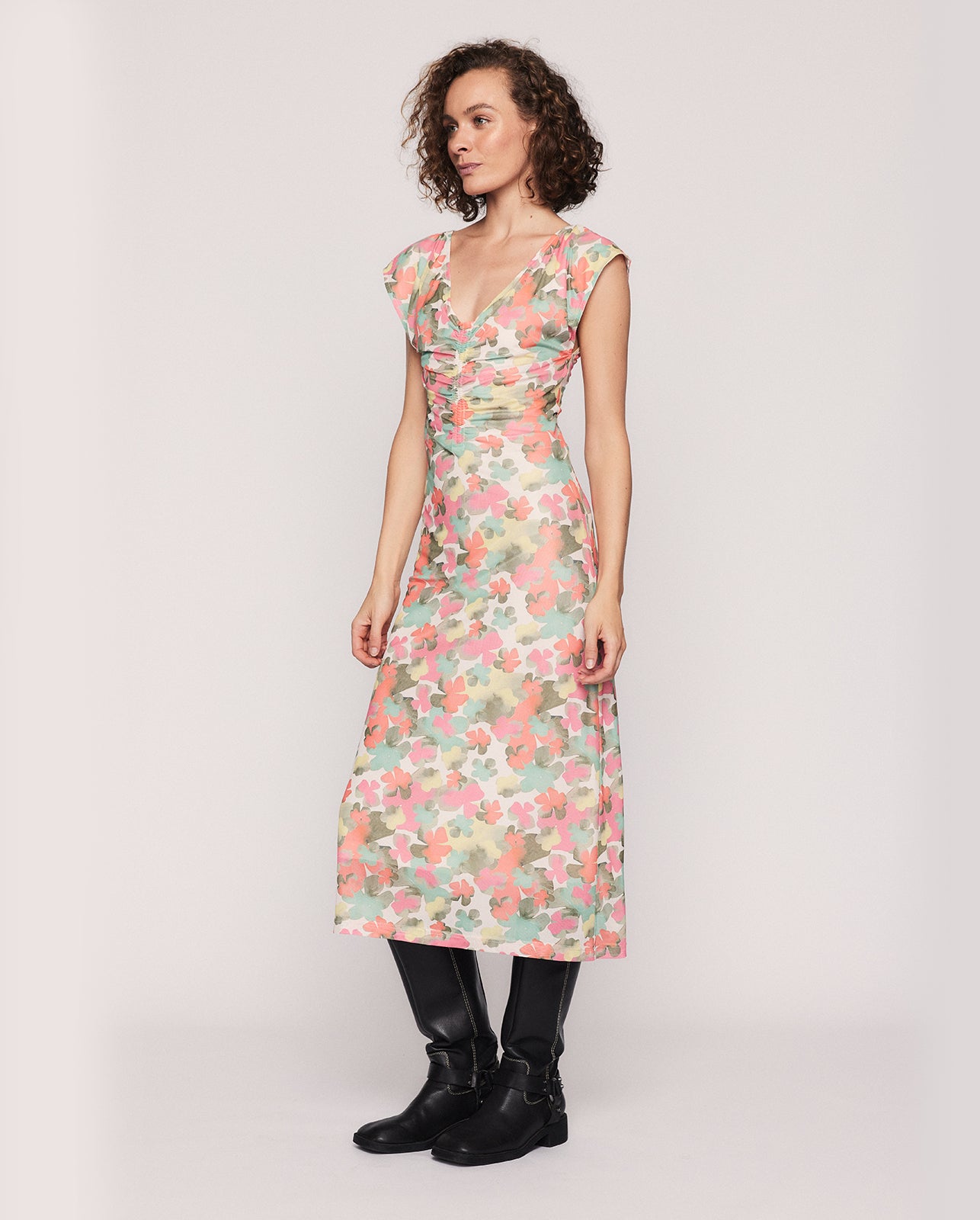 EMILIE MIDI DRESS IN FLOWER