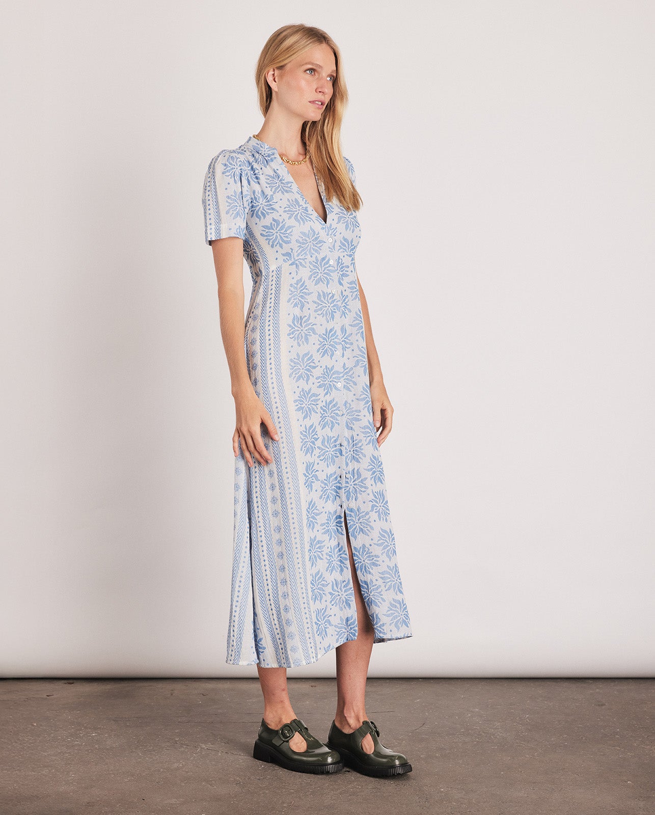 DEBORAH MIDI DRESS WHITE-BLUE