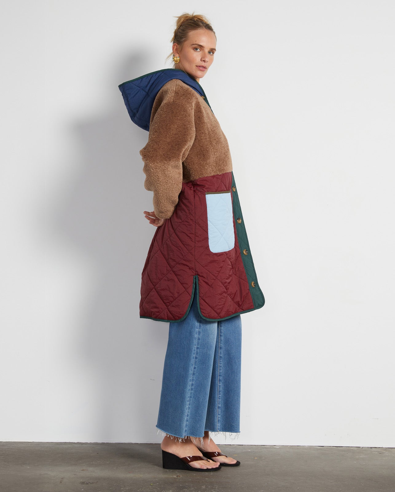HARLOW MIDI QUILTED PARKER IN BROWN