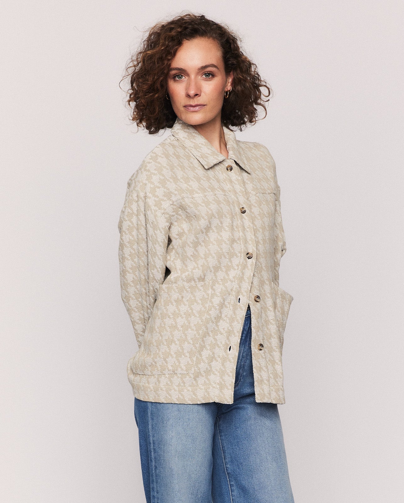 ESME SHIRT IN BEIGE