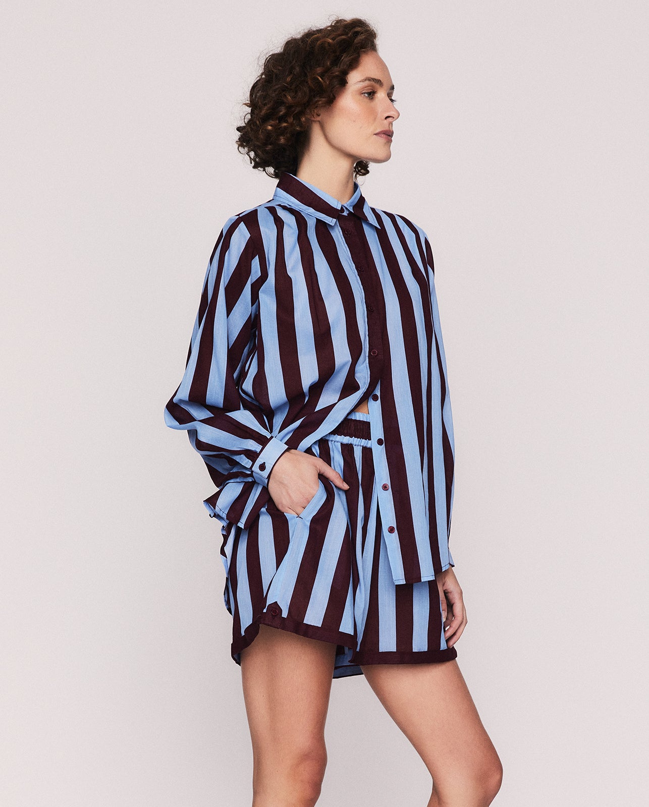 HANNAH BALLOON SLEEVE SHIRT IN BLUE STRIPE
