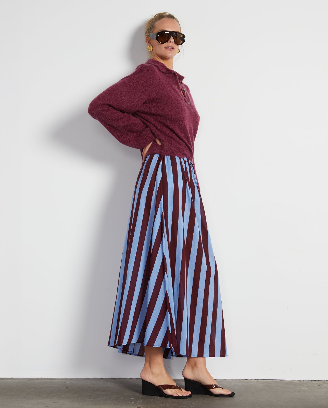 HANNAH CIRCLE SKIRT MIDI IN BLUE STRIPE